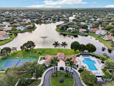 EGRET LANDING centrally located & lots of amenities! Move-in on The Golf Club of Jupiter in Florida - for sale on GolfHomes.com, golf home, golf lot