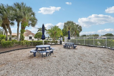 EGRET LANDING centrally located & lots of amenities! Move-in on The Golf Club of Jupiter in Florida - for sale on GolfHomes.com, golf home, golf lot