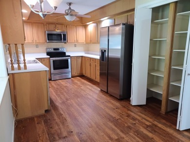 Beautifully remodeled 2-bedroom 2 bath home. Quaint 55 and older on Cedar Glade Golf Course in Arkansas - for sale on GolfHomes.com, golf home, golf lot