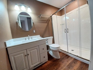 Beautifully remodeled 2-bedroom 2 bath home. Quaint 55 and older on Cedar Glade Golf Course in Arkansas - for sale on GolfHomes.com, golf home, golf lot