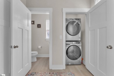 Welcome to this beautiful end-unit townhouse nestled in the on Smithfields Country Club in South Carolina - for sale on GolfHomes.com, golf home, golf lot