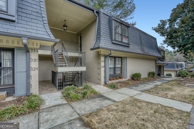 Awesome updated 2 bedroom, 2 bath condo in beautiful Cross Creek on Cross Creek Golf Course in Georgia - for sale on GolfHomes.com, golf home, golf lot