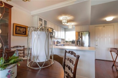 Upscale country club living at a reasonable price. This on High Point Country Club in Florida - for sale on GolfHomes.com, golf home, golf lot