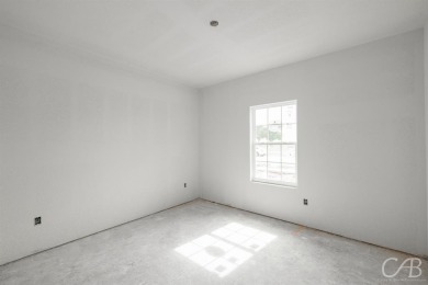 Agent related to owner. Welcome to your dream home on the Golf on Diamondback National Golf Course in Texas - for sale on GolfHomes.com, golf home, golf lot