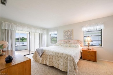 PRICED TO SELL! A 3BR/2BA single family home with a fantastic on Riviera Golf Club in Florida - for sale on GolfHomes.com, golf home, golf lot