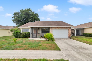 Welcome to this 3 bedroom, 2-bath single-family home located in on The Golf Club of Jupiter in Florida - for sale on GolfHomes.com, golf home, golf lot