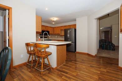 Don't miss this rare opportunity to move into a one-owner, 3 on Ironwood Golf Course in Illinois - for sale on GolfHomes.com, golf home, golf lot