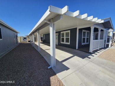 Hurry and take a look at this amazing 2 bedroom 2 bath Unit! on Viewpoint Golf Resort in Arizona - for sale on GolfHomes.com, golf home, golf lot