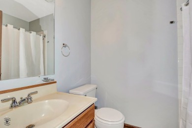 Your move-in ready 2nd floor, 2-bedroom, 2-bath condo is located on Green Meadows Golf Club in Illinois - for sale on GolfHomes.com, golf home, golf lot