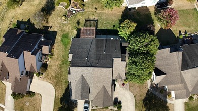 Don't miss this rare opportunity to move into a one-owner, 3 on Ironwood Golf Course in Illinois - for sale on GolfHomes.com, golf home, golf lot