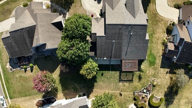 Don't miss this rare opportunity to move into a one-owner, 3 on Ironwood Golf Course in Illinois - for sale on GolfHomes.com, golf home, golf lot
