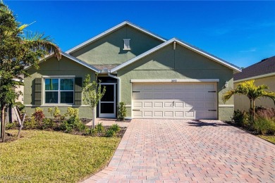 We love BUYER'S agents! Welcome to this AMAZING CALI MODEL on Herons Glen Golf and Country Club in Florida - for sale on GolfHomes.com, golf home, golf lot