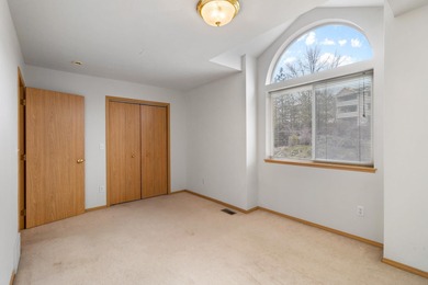 Well maintained two-story duplex featuring 2 bedrooms and 3 on Indian Canyon Golf Course in Washington - for sale on GolfHomes.com, golf home, golf lot