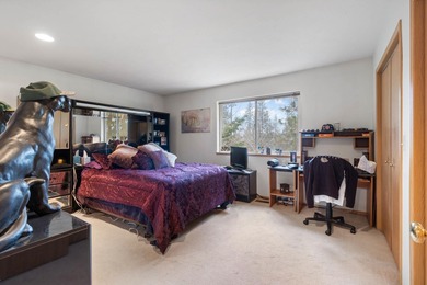 Well maintained two-story duplex featuring 2 bedrooms and 3 on Indian Canyon Golf Course in Washington - for sale on GolfHomes.com, golf home, golf lot