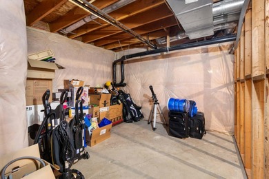 Well maintained two-story duplex featuring 2 bedrooms and 3 on Indian Canyon Golf Course in Washington - for sale on GolfHomes.com, golf home, golf lot