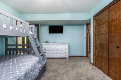 Well maintained 3 Bed, 2 full bath ranch home on a wooded lot on Eagle Ridge Inn and Resort in Illinois - for sale on GolfHomes.com, golf home, golf lot