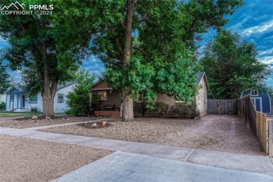 Well-cared for 2-bedroom ranch floor plan backing to Patty on Patty Jewett Golf Course in Colorado - for sale on GolfHomes.com, golf home, golf lot