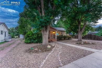 Well-cared for 2-bedroom ranch floor plan backing to Patty on Patty Jewett Golf Course in Colorado - for sale on GolfHomes.com, golf home, golf lot