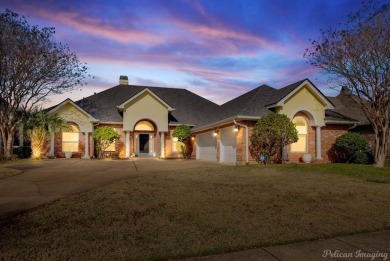 Welcome to this beautiful 3 bed, 2.5 bath home nestled on the on The Golf Club At StoneBridge in Louisiana - for sale on GolfHomes.com, golf home, golf lot