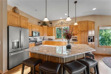 Absolutely amazing one-level living in The Wilds Golf Course on The Wilds Golf Club in Minnesota - for sale on GolfHomes.com, golf home, golf lot