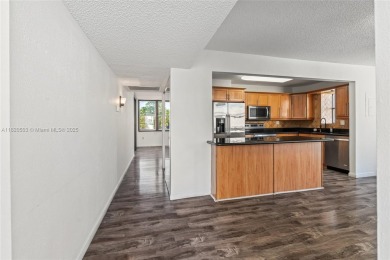 LOW PRICED 3 BEDROOM UNIT IN AVENTURA! Most Desired Location in on Turnberry Isle Resort and Club in Florida - for sale on GolfHomes.com, golf home, golf lot