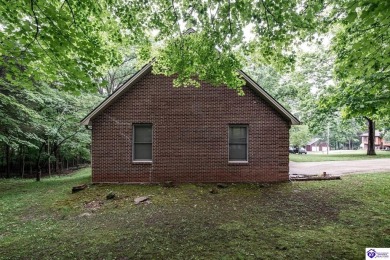 Charming Cape Cod in Desirable Doe Valley! This beautifully on Doe Valley Country Club in Kentucky - for sale on GolfHomes.com, golf home, golf lot