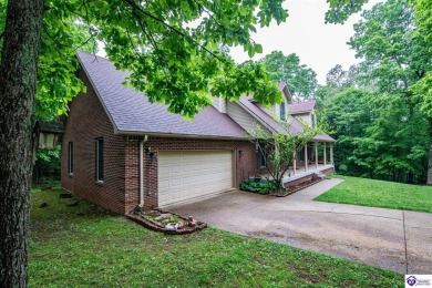 Charming Cape Cod in Desirable Doe Valley! This beautifully on Doe Valley Country Club in Kentucky - for sale on GolfHomes.com, golf home, golf lot