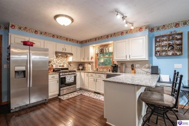 Charming Cape Cod in Desirable Doe Valley! This beautifully on Doe Valley Country Club in Kentucky - for sale on GolfHomes.com, golf home, golf lot