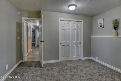 FORE! Your dream home awaits on the beautiful Avondale Golf on Avondale Golf and Tennis Club in Idaho - for sale on GolfHomes.com, golf home, golf lot