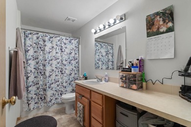 Built in 2007, this well-maintained duplex delivers the perfect on Indian Canyon Golf Course in Washington - for sale on GolfHomes.com, golf home, golf lot