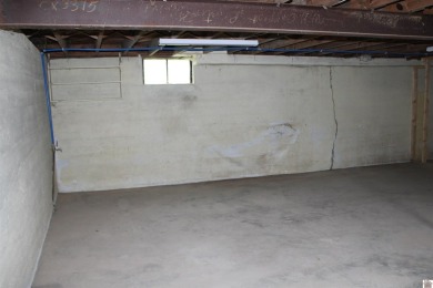 This beautifully renovated home has been completely gutted and on Benton Golf and Country Club in Kentucky - for sale on GolfHomes.com, golf home, golf lot