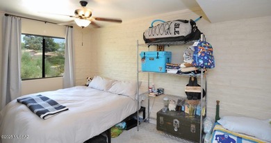 Lovely light and bright 2/bed 2/bath corner, upstairs condo with on Oro Valley Country Club in Arizona - for sale on GolfHomes.com, golf home, golf lot