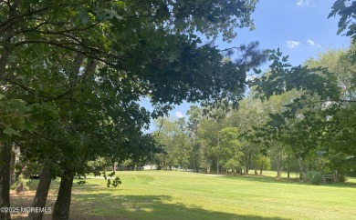 LOCATION LOCATION LOCATION... Cul De Sac .. PLUS GOLF COURSE on Lions Head Country Club in New Jersey - for sale on GolfHomes.com, golf home, golf lot