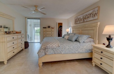 COME AND FALL IN LOVE WITH THIS TASTEFULLY RENOVATED CONDO! 2 on Inverrary Country Club in Florida - for sale on GolfHomes.com, golf home, golf lot
