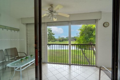 COME AND FALL IN LOVE WITH THIS TASTEFULLY RENOVATED CONDO! 2 on Inverrary Country Club in Florida - for sale on GolfHomes.com, golf home, golf lot