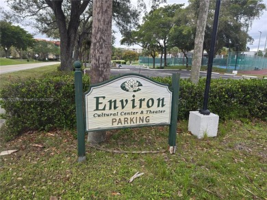 COME AND FALL IN LOVE WITH THIS TASTEFULLY RENOVATED CONDO! 2 on Inverrary Country Club in Florida - for sale on GolfHomes.com, golf home, golf lot