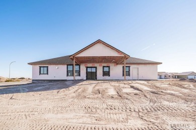 Looking for a floorplan that you haven't seen yet? This new on Sage Lakes Municipal Golf Course in Idaho - for sale on GolfHomes.com, golf home, golf lot