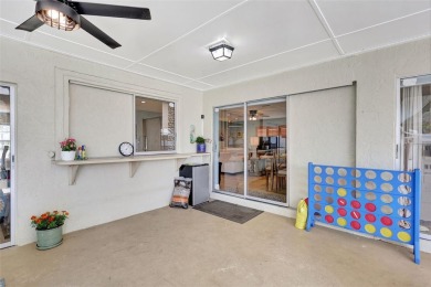 FEATURED ON HGTV'S HOUSE HUNTERS! -This stunning 4-bedroom on Bradenton Country Club in Florida - for sale on GolfHomes.com, golf home, golf lot