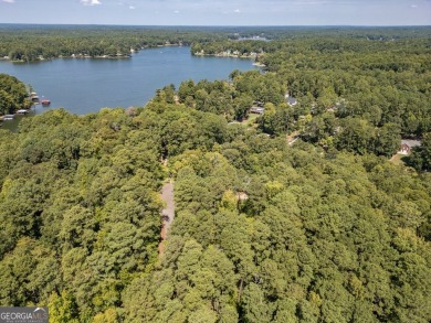 Great location on Nighthawk CT in Turtle Cove! SELLER IS WILLING on Turtle Cove Golf Course in Georgia - for sale on GolfHomes.com, golf home, golf lot