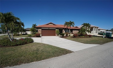 Welcome to Punta Gorda Isles and this 3 bed, 2 bath home with an on Saint Andrews South Golf Club in Florida - for sale on GolfHomes.com, golf home, golf lot