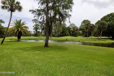 **Three Bedroom, 2 1/2 Bath Home in Pelican Bay**
Located in on The Club At Pelican Bay - North Course in Florida - for sale on GolfHomes.com, golf home, golf lot