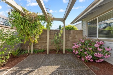 OPEN SUNDAY 5/4 1-3.  Welcome to 12210 SW Par 4 Drive, a on King City Golf Course in Oregon - for sale on GolfHomes.com, golf home, golf lot