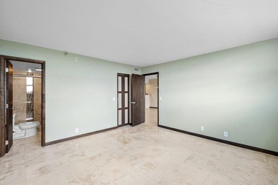 Fully renovated 2-bedroom, 2-bath condo filled with abundant on Deer Creek Golf Club in Florida - for sale on GolfHomes.com, golf home, golf lot