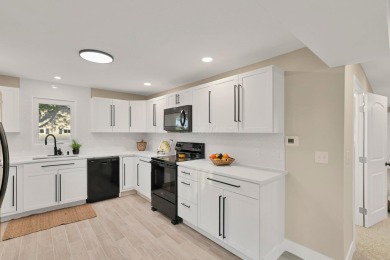Paradise awaits! Completely renovated, Huge 5-bedroom home with on Harbor Hills Country Club in Ohio - for sale on GolfHomes.com, golf home, golf lot