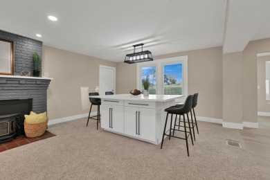 Paradise awaits! Completely renovated, Huge 5-bedroom home with on Harbor Hills Country Club in Ohio - for sale on GolfHomes.com, golf home, golf lot