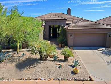 Beautiful Edmunds home nestled behind the 9th Green in the on Legend Trail Golf Club in Arizona - for sale on GolfHomes.com, golf home, golf lot