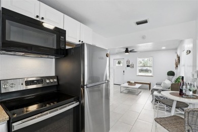 This adorable 2 bed/1 bath home is picture perfect! Fully on Hidden Lakes Golf Club in Florida - for sale on GolfHomes.com, golf home, golf lot