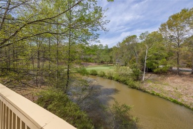 Rare opportunity in Keowee Key! This updated, fully furnished on Keowee Key Golf and Country Club in South Carolina - for sale on GolfHomes.com, golf home, golf lot