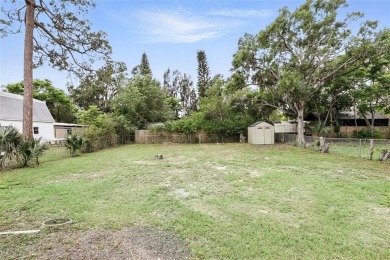 This adorable 2 bed/1 bath home is picture perfect! Fully on Hidden Lakes Golf Club in Florida - for sale on GolfHomes.com, golf home, golf lot