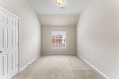 PREVIOUS BUYER financing fell through.  No fault of the house on Jim Boggs in Texas - for sale on GolfHomes.com, golf home, golf lot